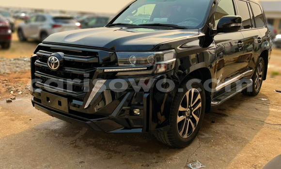 Sayi Na hannu Toyota Land Cruiser Black Mota in Cotonou a Benin Sayi Na hannu Toyota Land Cruiser Black Mota in Cotonou a Benin