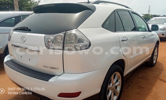 Sayi Imported Lexus RX 350 White Mota in Cotonou a Benin Sayi Imported Lexus RX 350 White Mota in Cotonou a Benin