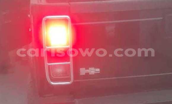 Sayi Na hannu Hummer H2 Azurfa Mota in Abomey Calavi a Benin Sayi Na hannu Hummer H2 Azurfa Mota in Abomey Calavi a Benin