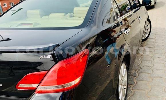 Ra Àlòkù Toyota Avalon Black Ọkọ̀ in Cotonou ni Benin Ra Àlòkù Toyota Avalon Black Ọkọ̀ in Cotonou ni Benin