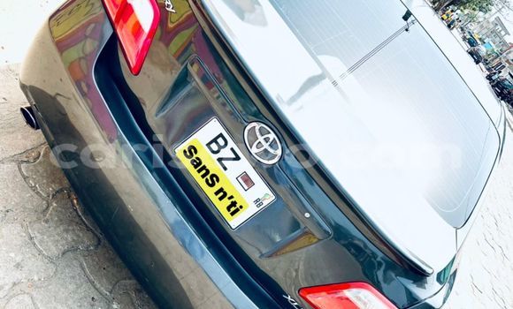 Sayi Sabo Toyota Camry Azurfa Mota in Cotonou a Benin Sayi Sabo Toyota Camry Azurfa Mota in Cotonou a Benin