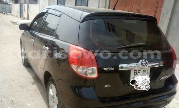 Ra Àlòkù Toyota Matrix Black Ọkọ̀ in Abomey Calavi ni Benin Ra Àlòkù Toyota Matrix Black Ọkọ̀ in Abomey Calavi ni Benin