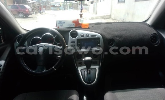 Ra Àlòkù Toyota Matrix Black Ọkọ̀ in Abomey Calavi ni Benin Ra Àlòkù Toyota Matrix Black Ọkọ̀ in Abomey Calavi ni Benin