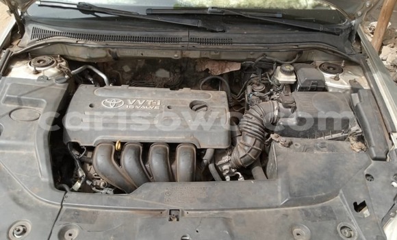 Ra Àlòkù Toyota Avensis Silver Ọkọ̀ in Cotonou ni Benin Ra Àlòkù Toyota Avensis Silver Ọkọ̀ in Cotonou ni Benin