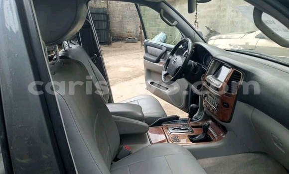 Sayi Na hannu Toyota Land Cruiser Blue Mota in Cotonou a Benin Sayi Na hannu Toyota Land Cruiser Blue Mota in Cotonou a Benin