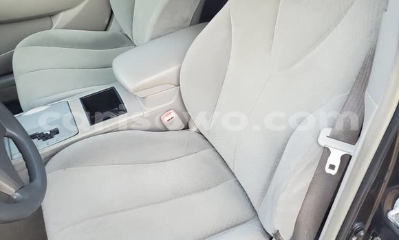 Ra Tuntun Toyota Camry Alagara Ọkọ̀ in Cotonou ni Benin Ra Tuntun Toyota Camry Alagara Ọkọ̀ in Cotonou ni Benin