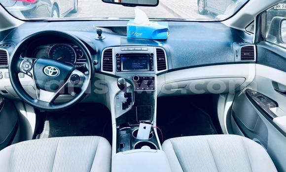 Ra Tuntun Toyota Venza Black Ọkọ̀ in Cotonou ni Benin Ra Tuntun Toyota Venza Black Ọkọ̀ in Cotonou ni Benin