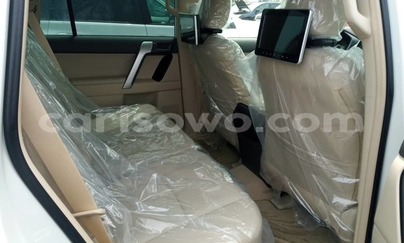 Acheter Occasion Voiture Toyota Land Cruiser Prado Blanc à Cotonou, Benin Acheter Occasion Voiture Toyota Land Cruiser Prado Blanc à Cotonou, Benin