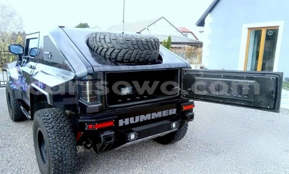 Sayi Na hannu Hummer H2 Black Mota in Cotonou a Benin Sayi Na hannu Hummer H2 Black Mota in Cotonou a Benin