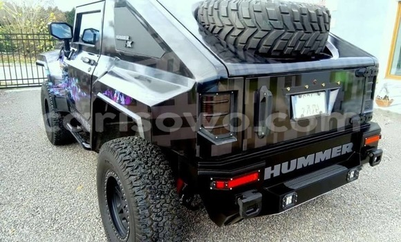 Sayi Na hannu Hummer H2 Black Mota in Cotonou a Benin Sayi Na hannu Hummer H2 Black Mota in Cotonou a Benin