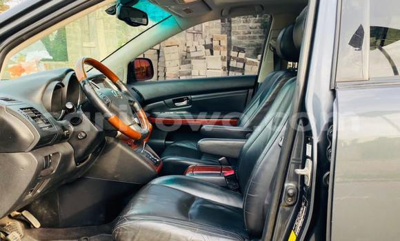 Ra Àlòkù Lexus RX 330 Black Ọkọ̀ in Cotonou ni Benin Ra Àlòkù Lexus RX 330 Black Ọkọ̀ in Cotonou ni Benin