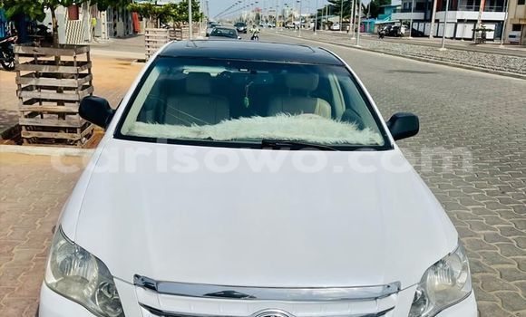 Acheter Occasion Voiture Toyota Avalon Blanc à Abomey Calavi, Benin Acheter Occasion Voiture Toyota Avalon Blanc à Abomey Calavi, Benin