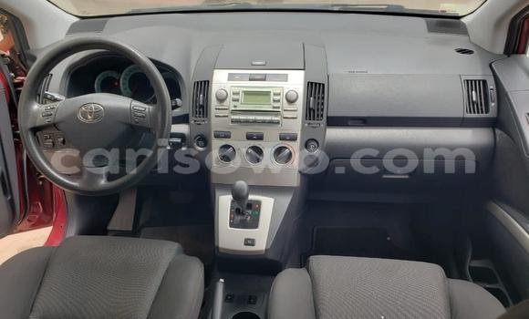 Sayi Na hannu Toyota Corolla Verso Red Mota in Abomey Calavi a Benin Sayi Na hannu Toyota Corolla Verso Red Mota in Abomey Calavi a Benin