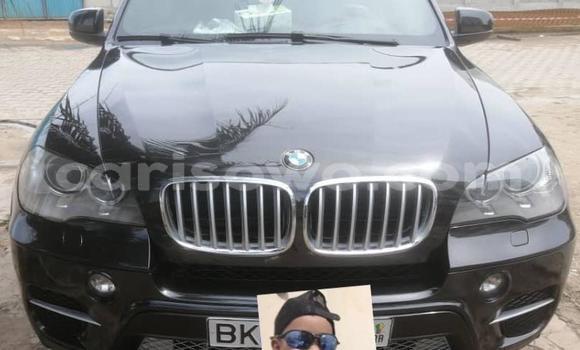 Ra Àlòkù BMW X5 Black Ọkọ̀ in Cotonou ni Benin