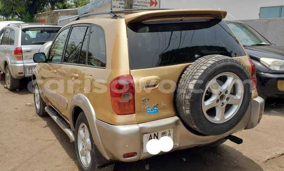 Sayi Na hannu Toyota RAV4 Sauran Mota in Cotonou a Benin Sayi Na hannu Toyota RAV4 Sauran Mota in Cotonou a Benin