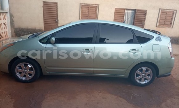 Acheter Occasion Voiture Toyota Prius Vert à Cotonou, Benin Acheter Occasion Voiture Toyota Prius Vert à Cotonou, Benin