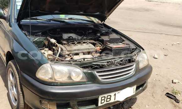 Ra Àlòkù Toyota Avensis Alawọ ewe Ọkọ̀ in Cotonou ni Benin Ra Àlòkù Toyota Avensis Alawọ ewe Ọkọ̀ in Cotonou ni Benin