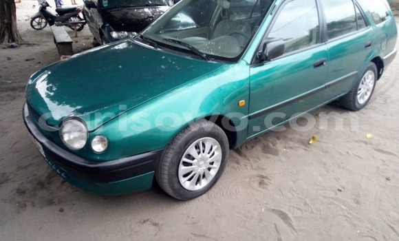 Sayi Na hannu Toyota Corolla II Green Mota in Cotonou a Benin Sayi Na hannu Toyota Corolla II Green Mota in Cotonou a Benin
