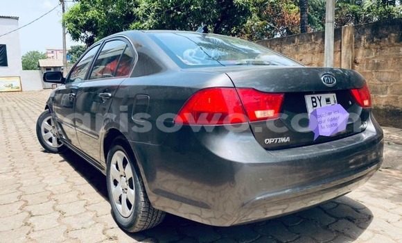 Acheter Occasion Voiture Kia Optima Gris à Abomey Calavi, Benin Acheter Occasion Voiture Kia Optima Gris à Abomey Calavi, Benin