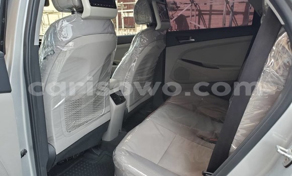 Buy Used Hyundai Santa Fe Silver Car in Cotonou in Benign Buy Used Hyundai Santa Fe Silver Car in Cotonou in Benign