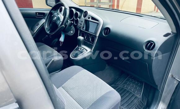 Acheter Occasion Voiture Toyota Matrix Gris à Abomey Calavi, Benin Acheter Occasion Voiture Toyota Matrix Gris à Abomey Calavi, Benin