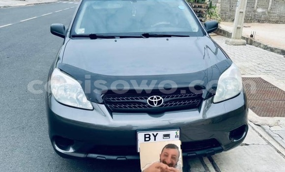 Acheter Occasion Voiture Toyota Matrix Gris à Abomey Calavi, Benin Acheter Occasion Voiture Toyota Matrix Gris à Abomey Calavi, Benin