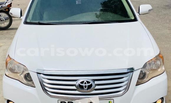 Sayi Na hannu Toyota Avalon White Mota in Abomey Calavi a Benin