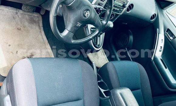 Acheter Occasion Voiture Toyota Matrix Bleu à Cotonou, Benin Acheter Occasion Voiture Toyota Matrix Bleu à Cotonou, Benin
