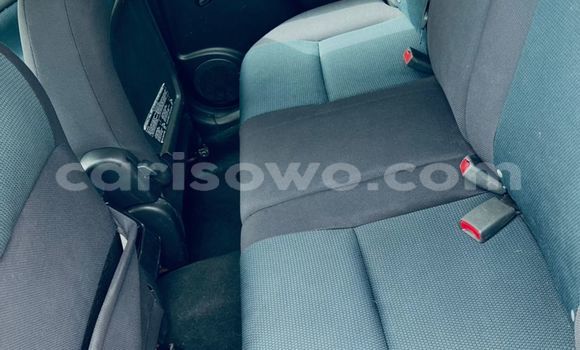 Acheter Occasion Voiture Toyota Matrix Bleu à Cotonou, Benin Acheter Occasion Voiture Toyota Matrix Bleu à Cotonou, Benin