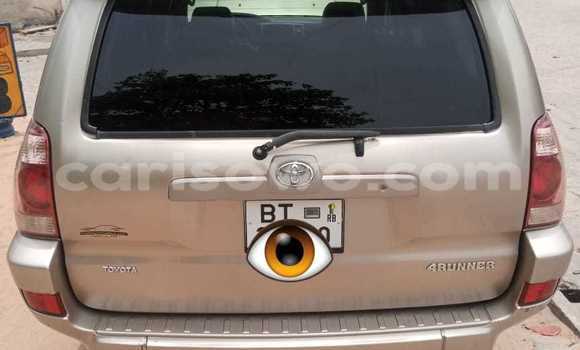 Buy Used Toyota 4Runner Beige Car in Cotonou in Benign