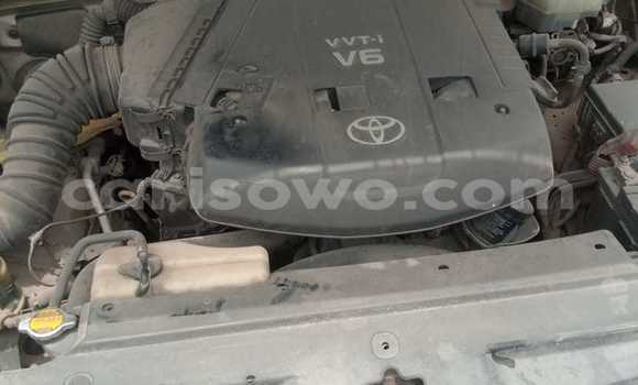 Acheter Occasion Voiture Toyota 4Runner Beige à Cotonou, Benin Acheter Occasion Voiture Toyota 4Runner Beige à Cotonou, Benin