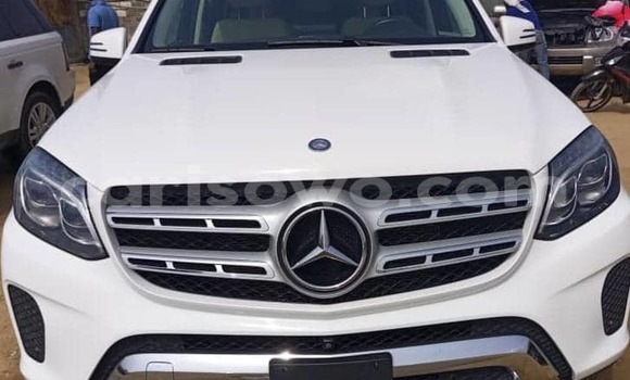 Sayi Imported Mercedes-Benz GLS-klasse White Mota in Cotonou a Benin Sayi Imported Mercedes-Benz GLS-klasse White Mota in Cotonou a Benin