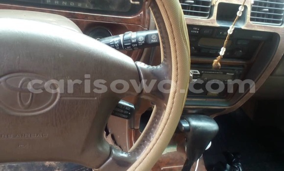 Sayi Na hannu Toyota 4Runner Black Mota in Abomey Calavi a Benin Sayi Na hannu Toyota 4Runner Black Mota in Abomey Calavi a Benin