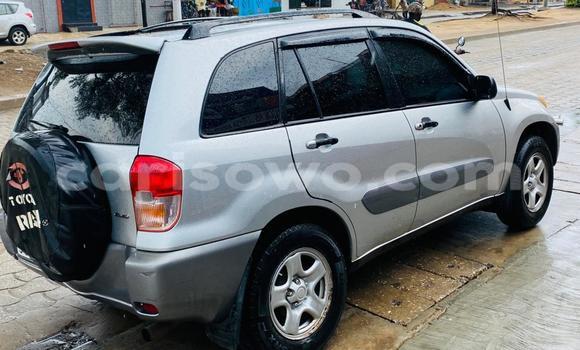 Ra Àlòkù Toyota RAV4 Silver Ọkọ̀ in Cotonou ni Benin Ra Àlòkù Toyota RAV4 Silver Ọkọ̀ in Cotonou ni Benin
