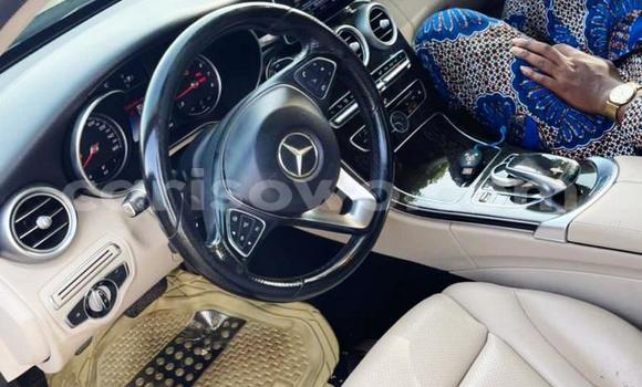 Sayi Na hannu Mercedes-Benz C–Class Black Mota in Cotonou a Benin Sayi Na hannu Mercedes-Benz C–Class Black Mota in Cotonou a Benin