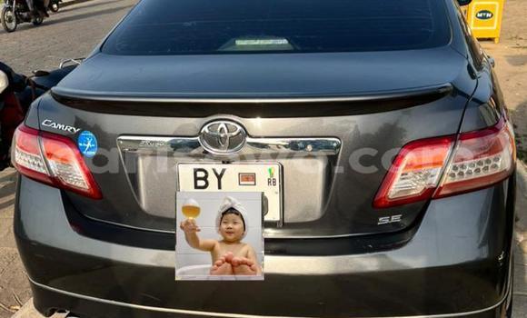 Acheter Occasion Voiture Toyota Camry Gris à Cotonou, Benin