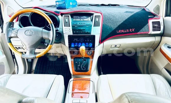Sayi Na hannu Lexus RX 330 M Mota in Abomey Calavi a Benin Sayi Na hannu Lexus RX 330 M Mota in Abomey Calavi a Benin