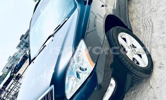 Sayi Na hannu Lexus RX 330 Black Mota in Cotonou a Benin Sayi Na hannu Lexus RX 330 Black Mota in Cotonou a Benin