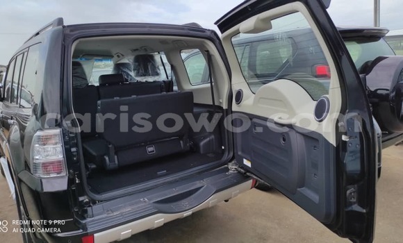 Ra Tuntun Mitsubishi Pajero Black Ọkọ̀ in Cotonou ni Benin Ra Tuntun Mitsubishi Pajero Black Ọkọ̀ in Cotonou ni Benin