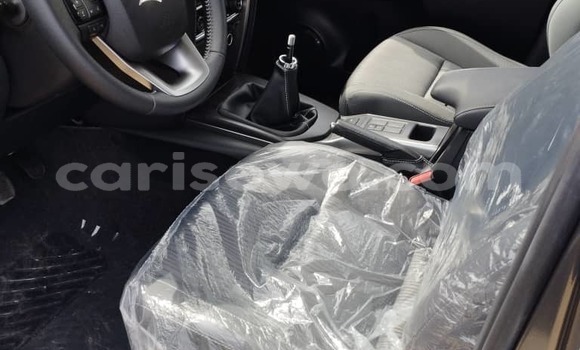 Acheter Neuf Voiture Toyota Fortuner Gris à Cotonou, Benin Acheter Neuf Voiture Toyota Fortuner Gris à Cotonou, Benin