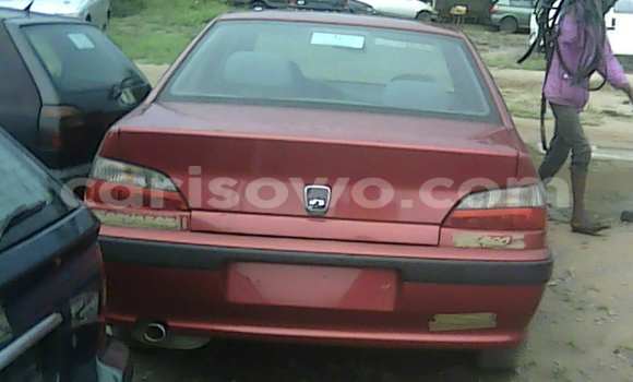 Acheter Occasion Voiture Peugeot 406 Rouge à Porto Novo, Benin Acheter Occasion Voiture Peugeot 406 Rouge à Porto Novo, Benin
