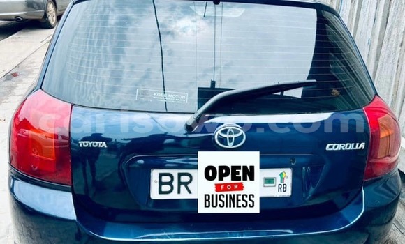 Sayi Na hannu Toyota Corolla Blue Mota in Abomey Calavi a Benin Sayi Na hannu Toyota Corolla Blue Mota in Abomey Calavi a Benin