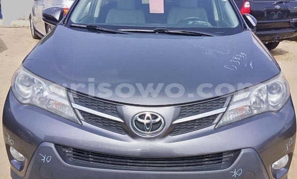 Sayi Imported Toyota RAV4 Sauran Mota in Cotonou a Benin Sayi Imported Toyota RAV4 Sauran Mota in Cotonou a Benin