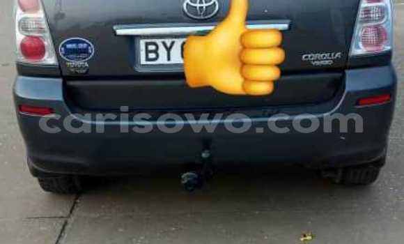 Ra Àlòkù Toyota Corolla Verso Silver Ọkọ̀ in Cotonou ni Benin