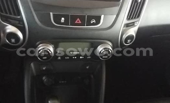 Acheter Occasion Voiture Hyundai Tucson Gris à Cotonou, Benin Acheter Occasion Voiture Hyundai Tucson Gris à Cotonou, Benin