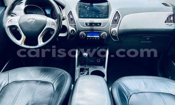 Acheter Occasion Voiture Hyundai Tucson Gris à Cotonou, Benin Acheter Occasion Voiture Hyundai Tucson Gris à Cotonou, Benin