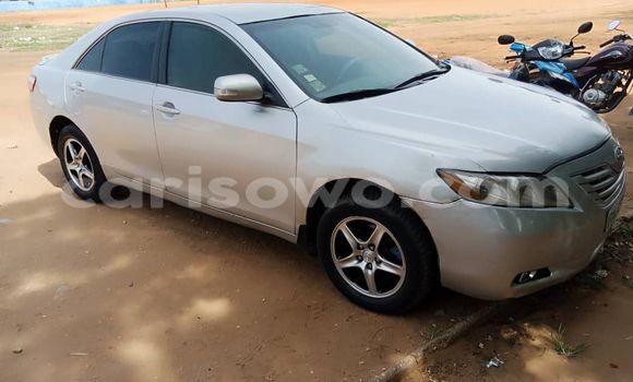 Acheter Occasion Voiture Toyota Camry Gris à Abomey Calavi, Benin Acheter Occasion Voiture Toyota Camry Gris à Abomey Calavi, Benin