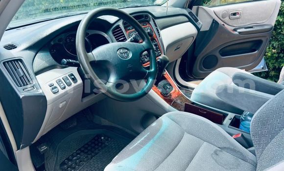 Buy Used Toyota Highlander Silver Car in Abomey Calavi in Benign