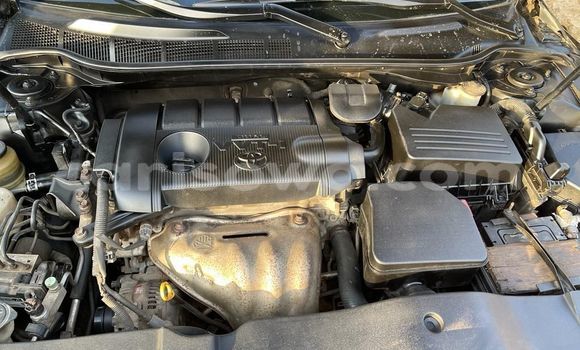 Ra Tuntun Toyota Camry Black Ọkọ̀ in Cotonou ni Benin Ra Tuntun Toyota Camry Black Ọkọ̀ in Cotonou ni Benin