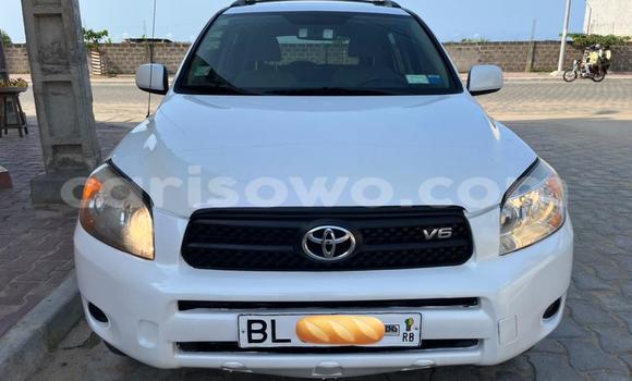 Acheter Occasion Voiture Toyota RAV4 Blanc à Cotonou, Benin